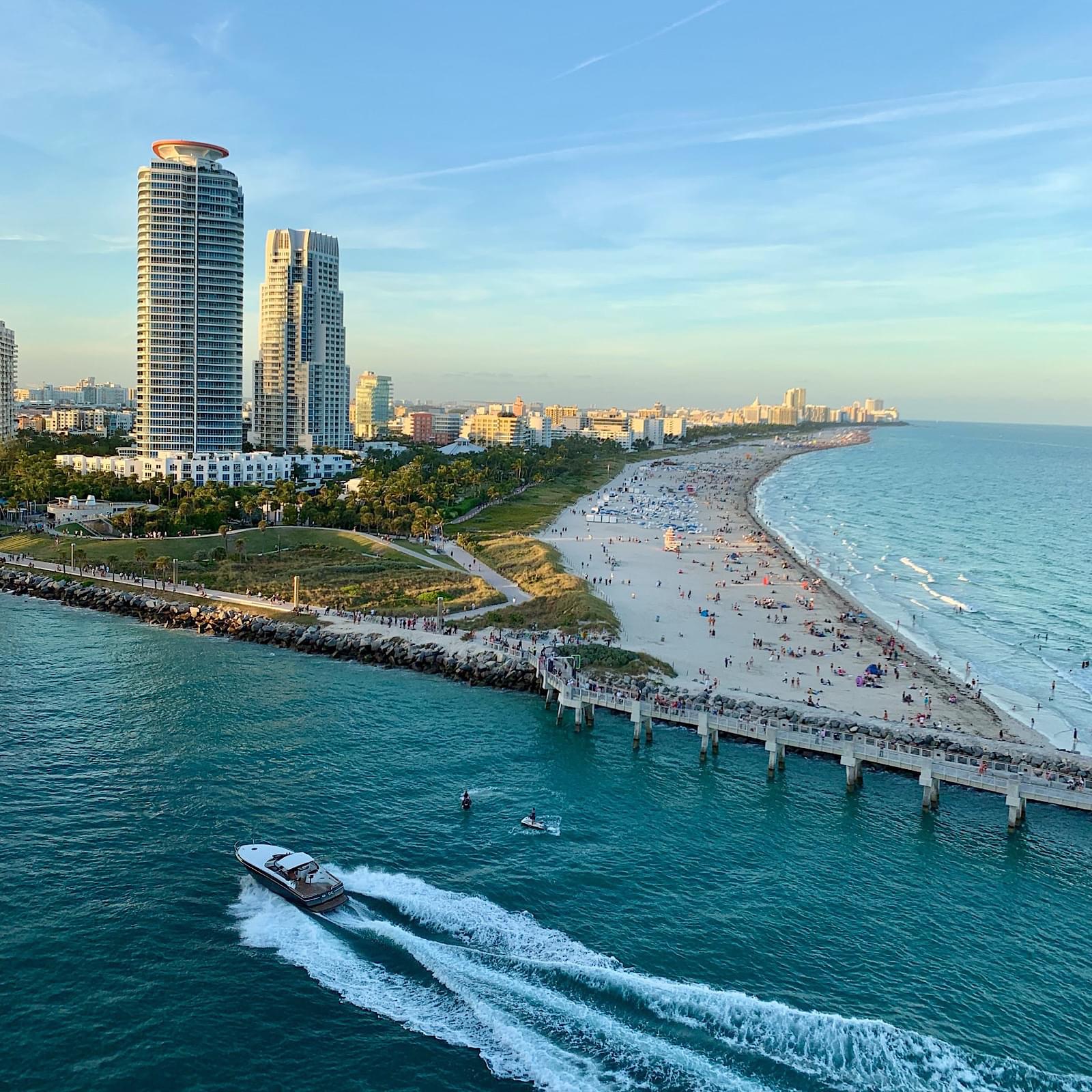 Discover Paradise in South Beach, Miami — Your Perfect Vacation Destination!