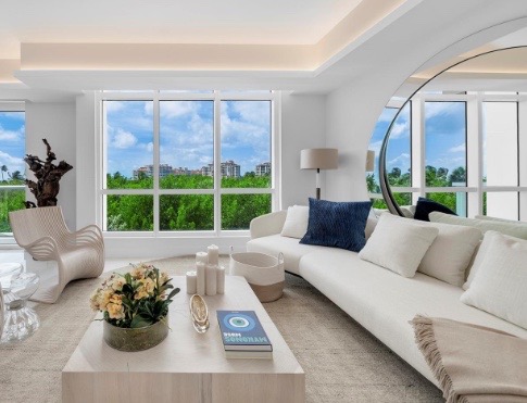 Continuum South Beach